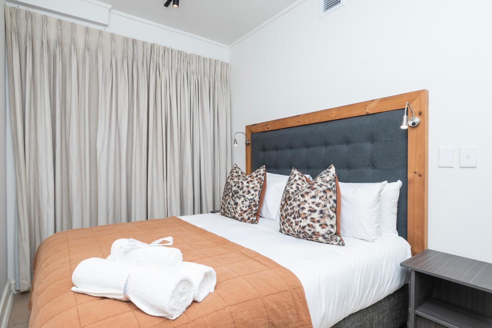 Xenia Aparthotel By Totalstay Fokváros Kültér fotó