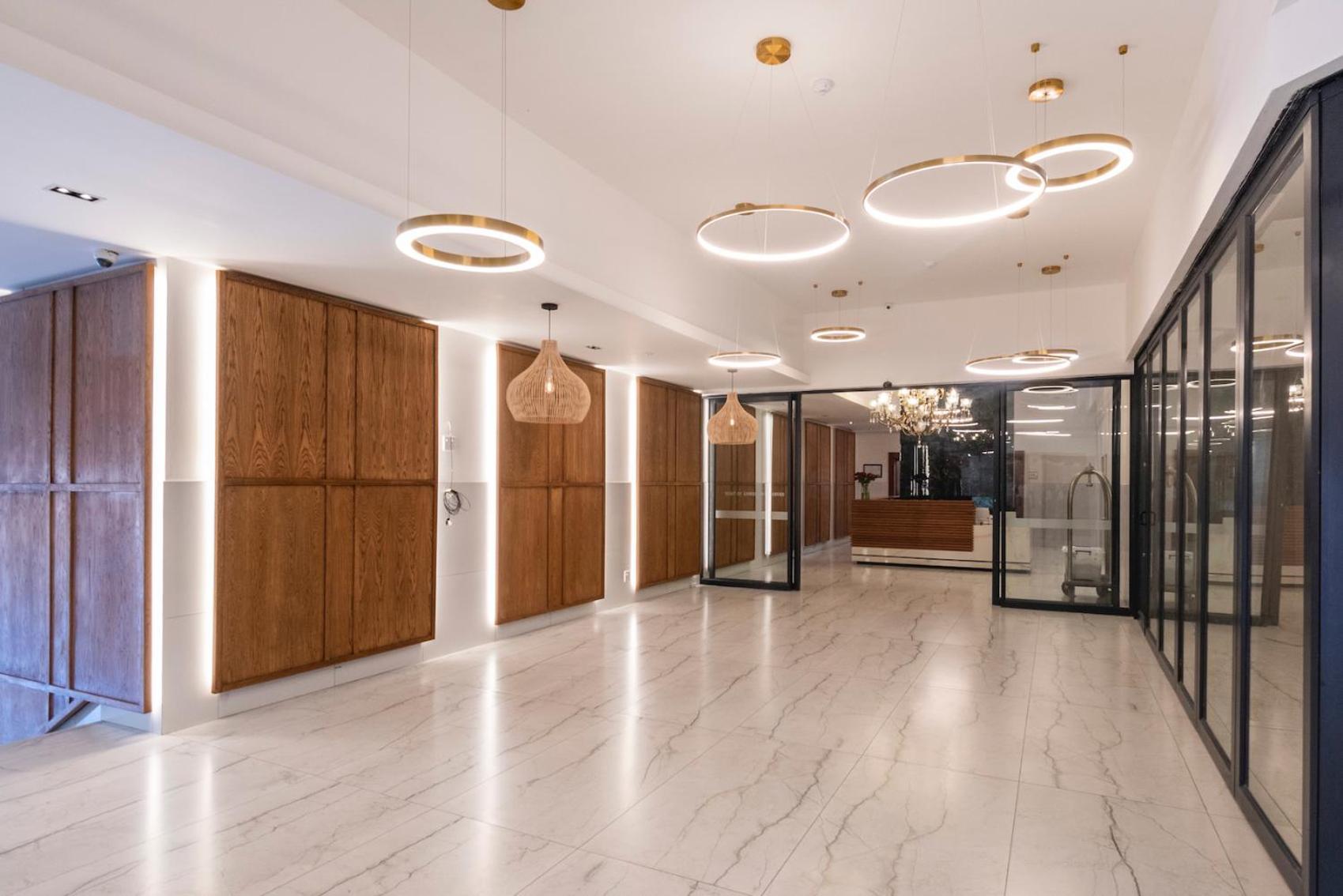 Xenia Aparthotel By Totalstay Fokváros Kültér fotó
