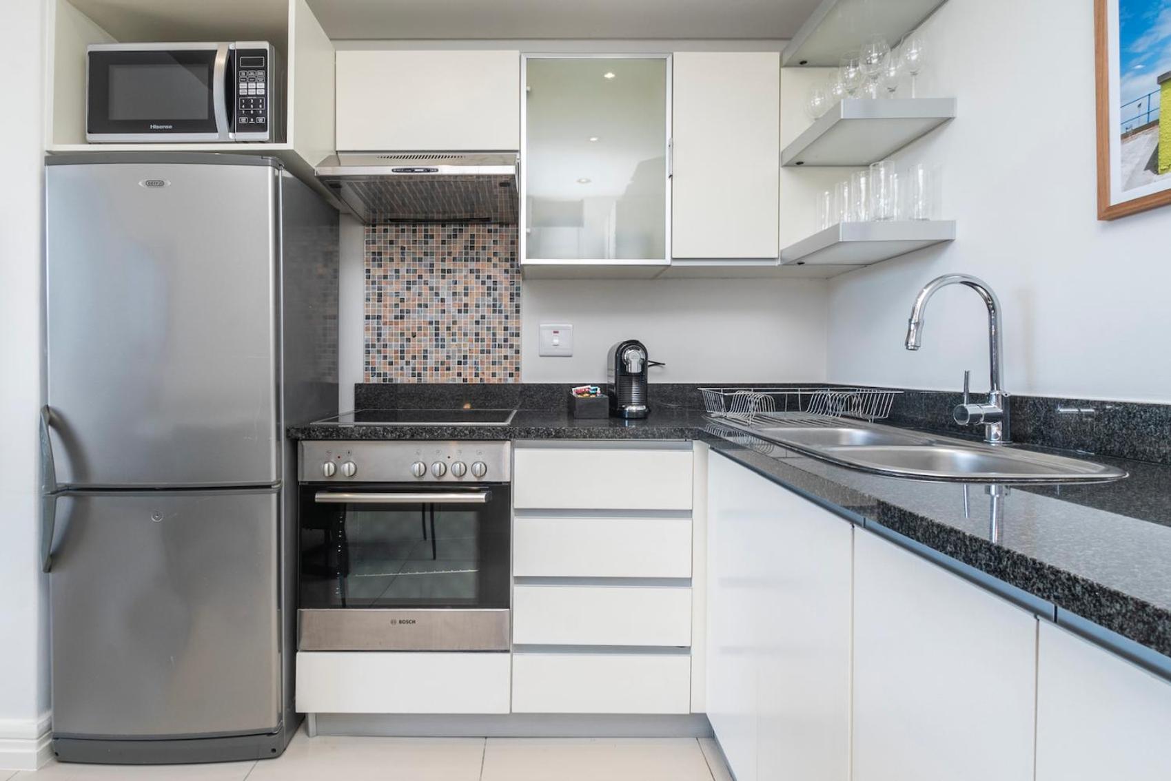 Xenia Aparthotel By Totalstay Fokváros Kültér fotó