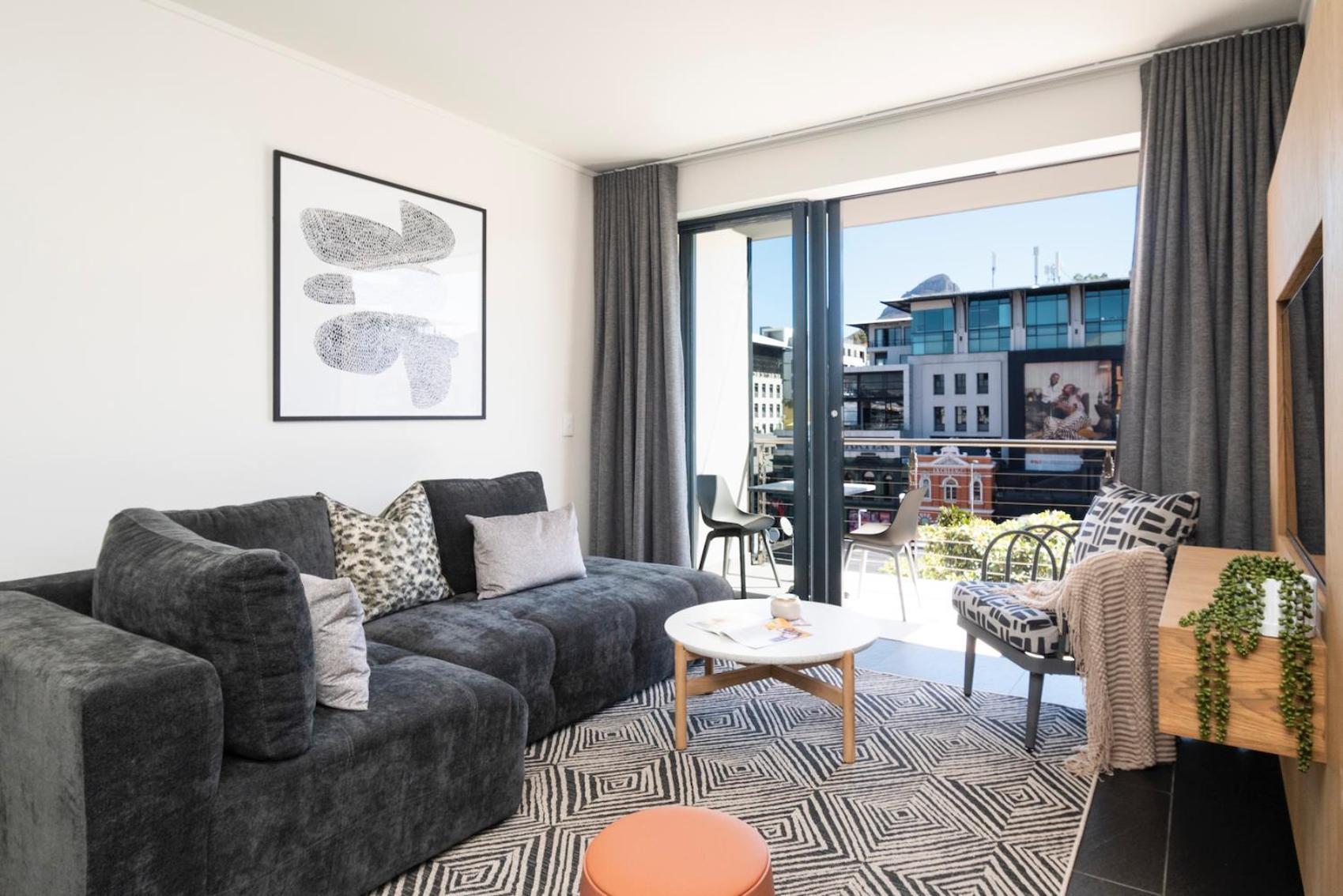 Xenia Aparthotel By Totalstay Fokváros Kültér fotó